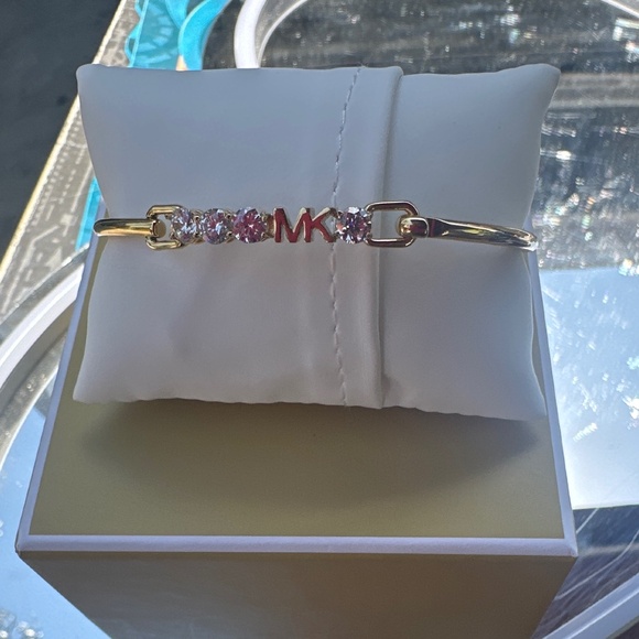 Micheal Kors bracelet - Picture 1 of 1